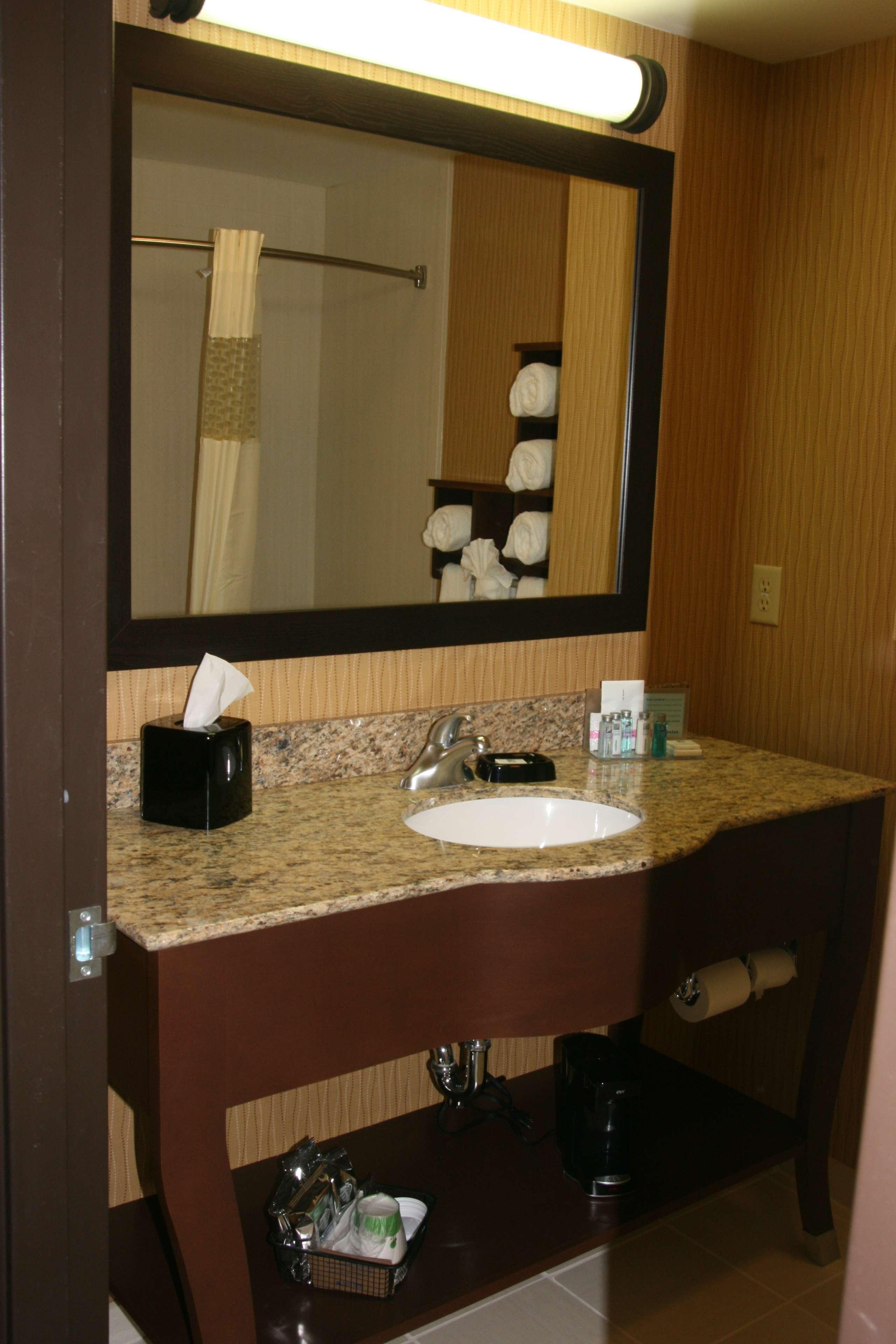 Hampton Inn And Suites Peru Phòng bức ảnh