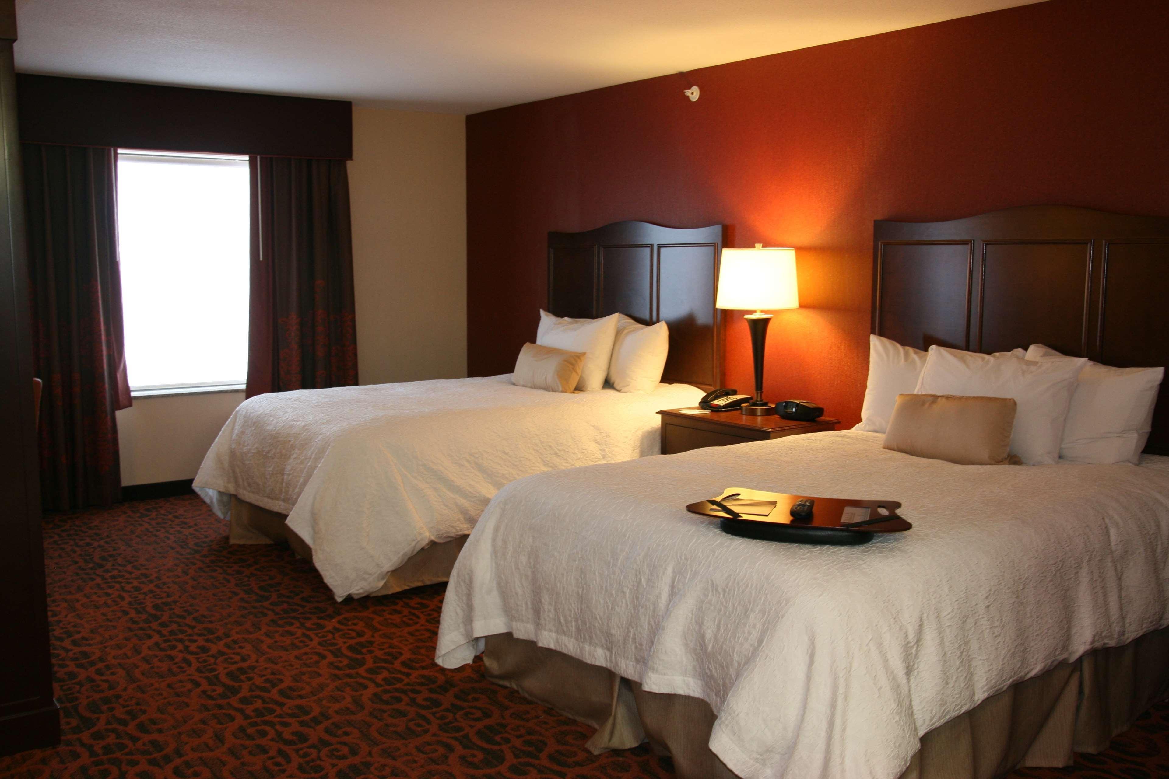 Hampton Inn And Suites Peru Phòng bức ảnh