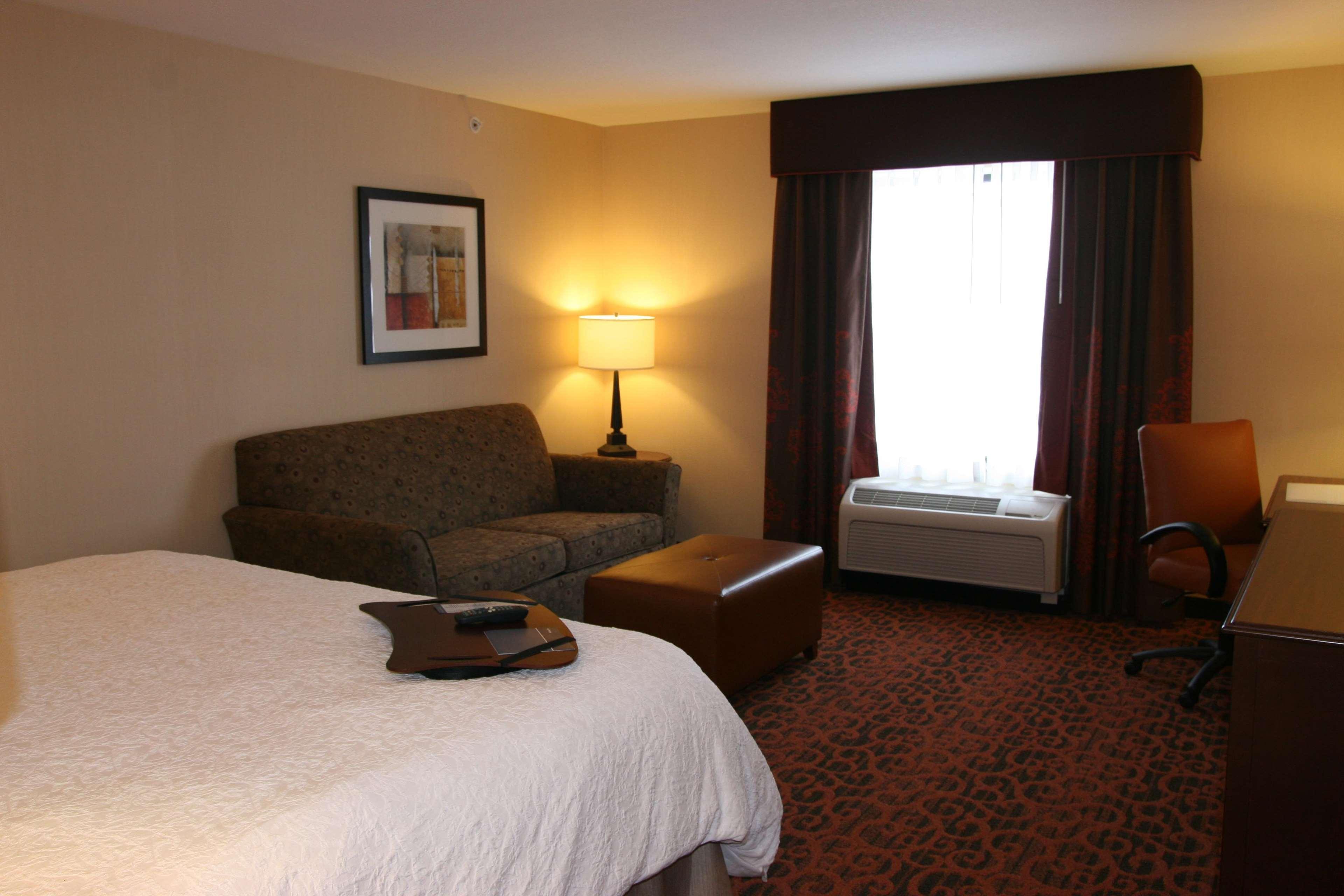 Hampton Inn And Suites Peru Phòng bức ảnh