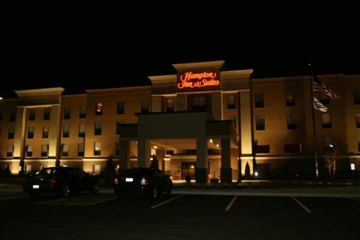 Hampton Inn And Suites Peru Ngoại thất bức ảnh